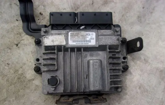 KIA Venga Wing mirror control module 391302A300