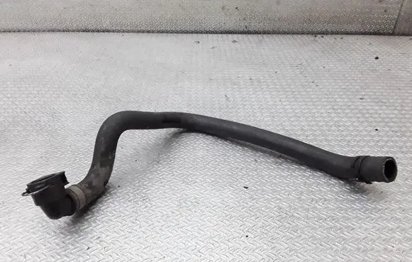 Land Rover Range Rover Sport L320 Engine coolant pipe/hose