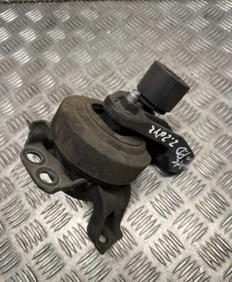 Engine mount bracket