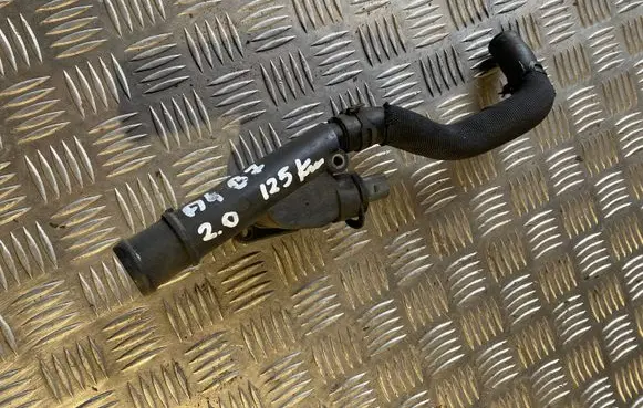 Audi A4 S4 B7 8E 8H Engine coolant pipe/hose 038121132G