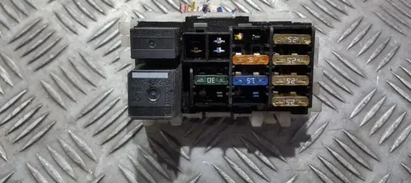 Ford Mondeo MK IV Fuse box set 6g9t14k131aa 6g9t-14k131-aa