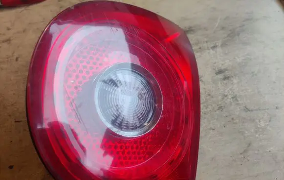 Volkswagen Golf V Tailgate rear/tail lights 1K6945094F