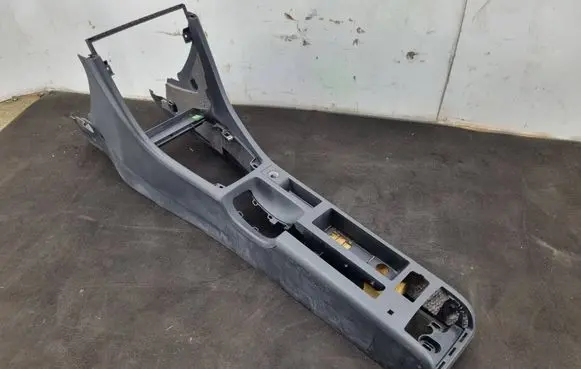 Audi A4 S4 B7 8E 8H Center console 8E0863241F 8P0863284 8E0863241F6PS