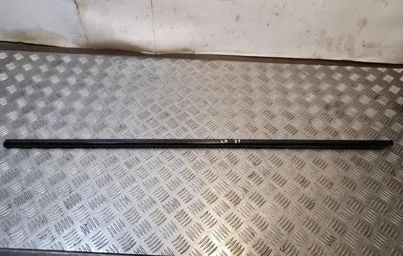 Audi Q7 4M Front door glass trim molding 4M0853283