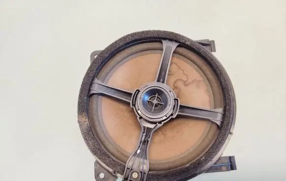 Volvo S60 Panel speaker 8633574