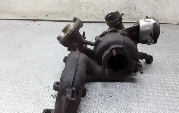 Volkswagen Golf IV Turbo 038253019A