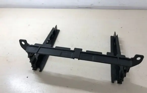 Audi Q5 SQ5 Radio/GPS head unit trim 8K0858969