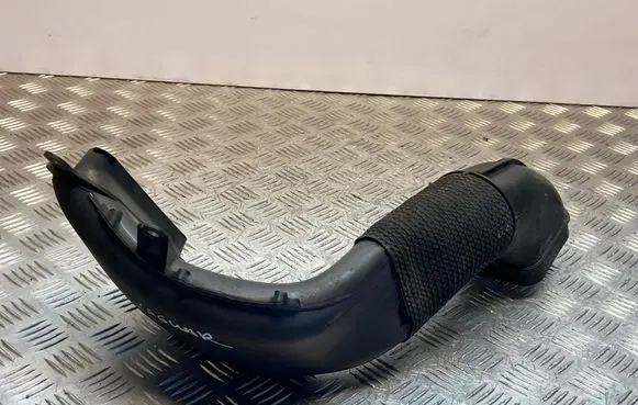 Jaguar XF X250 Air intake duct part 8X239A673AB AW939A673AA 8X239A673BA
