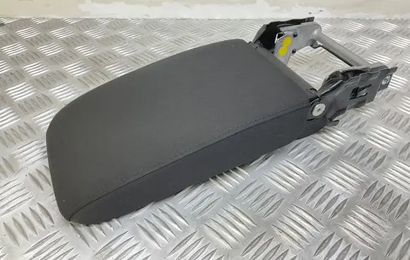Volkswagen Eos Armrest 1K0864245C 1k0864249c