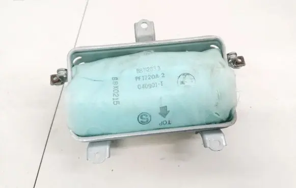 Toyota Corolla E120 E130 Passenger airbag BBN2833 040901T