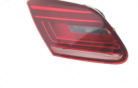 Volkswagen PASSAT CC Tailgate rear/tail lights 3C8945307R 81180103