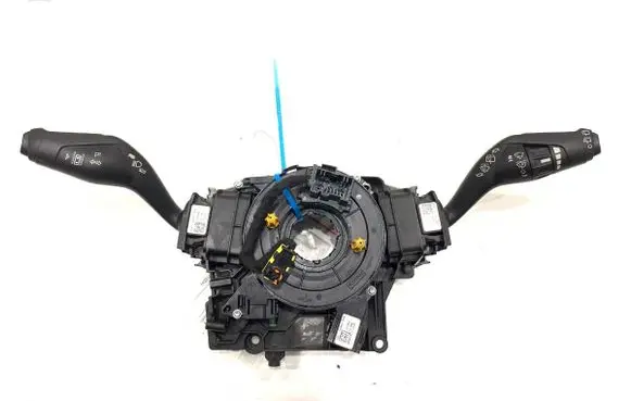 Wiper turn signal indicator stalk/switch