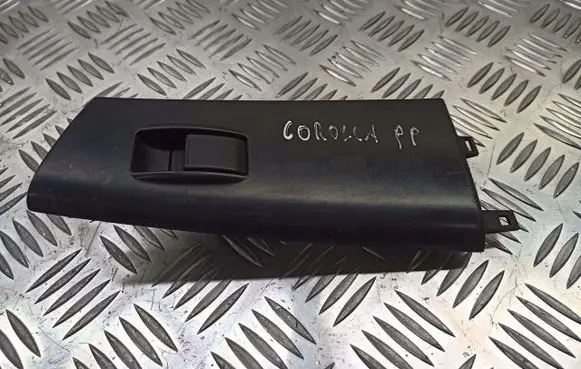 Toyota Corolla E140 E150 Quarter vent window switch 74231-02300