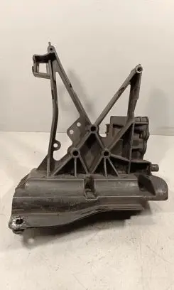 Radiator support slam panel bracket