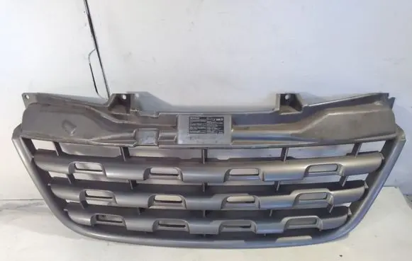 Renault Master III Front bumper upper radiator grill 623100256R