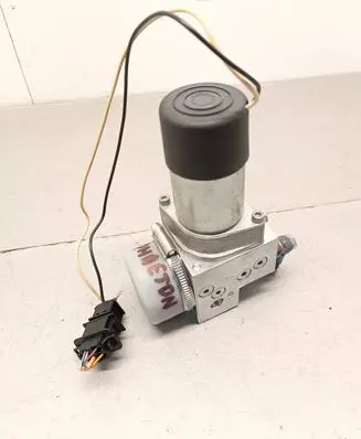 Volkswagen Phaeton Convertible roof hydraulic pump HB70074015K