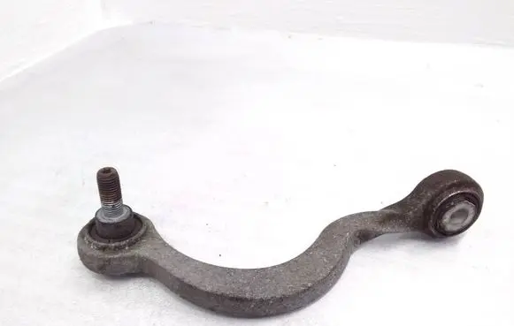 Rear control arm