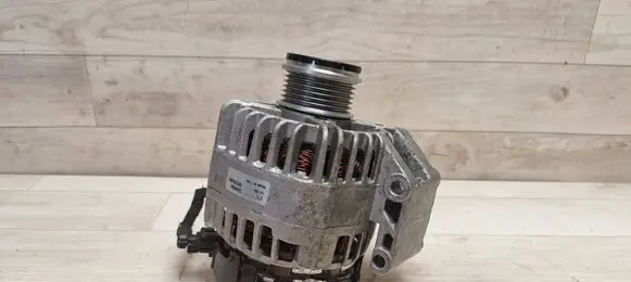 Opel Corsa D Generator/alternator 1012100961 MS0214028970