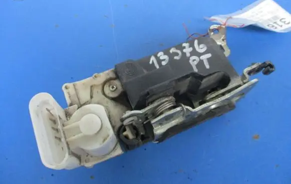 Fiat Multipla Rear door lock