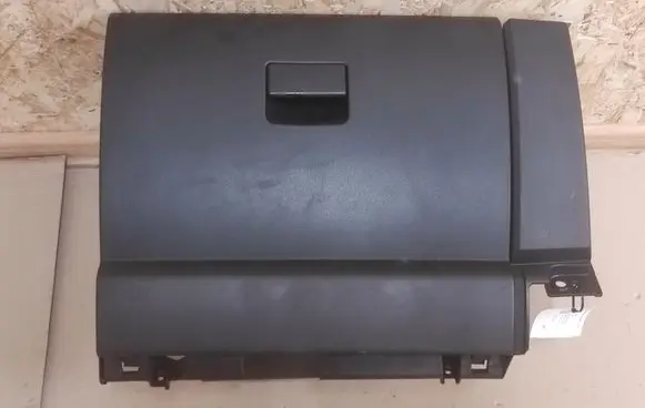 Mazda 5 Glove box set CC2964161