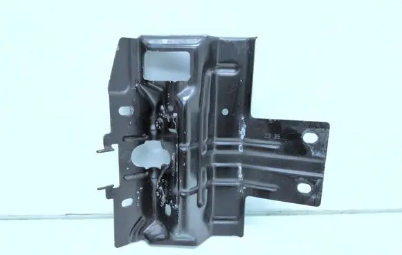 Opel Astra L Engine bonnet/hood lock trim molding 9838132280