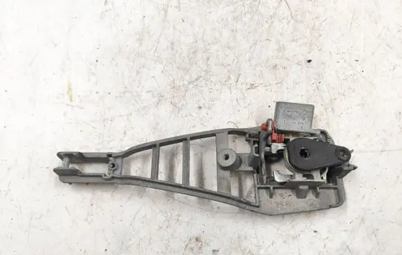 Opel Vectra C Front door exterior handle/bracket 712 294402