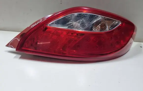 Rear/tail lights