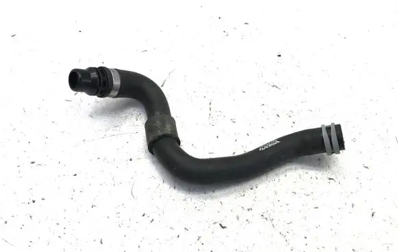 Volvo XC40 Engine coolant pipe/hose 32138727