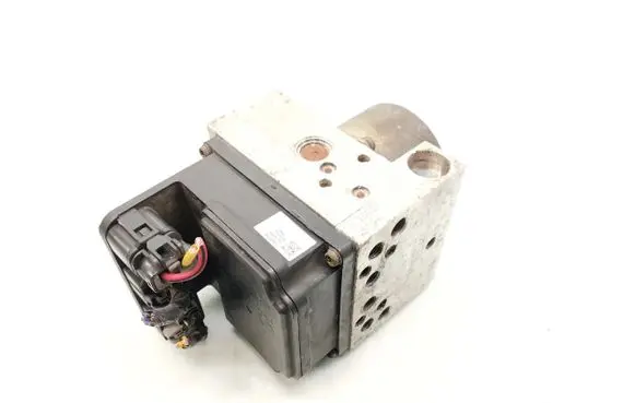 Nissan X-Trail T30 ABS Pump TD8209
