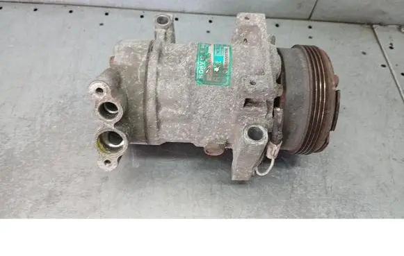 Renault Clio II Air conditioning (A/C) compressor (pump) 8200037058