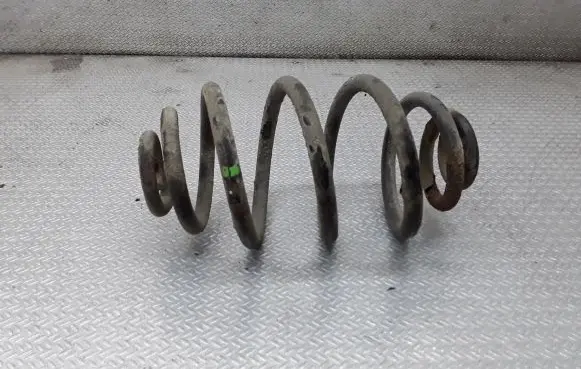 Skoda Superb B5 (3U) Rear coil spring