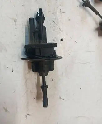 Clutch slave cylinder