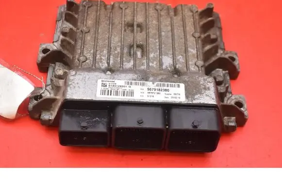 Peugeot Boxer Engine control unit/module ECU 9679182380
