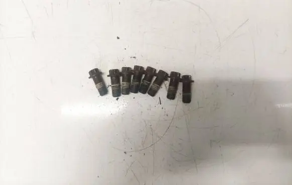 Ford Mondeo Mk III Nuts/bolts 