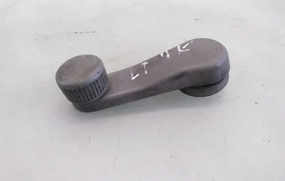 Volkswagen II LT Front door window winding handle 