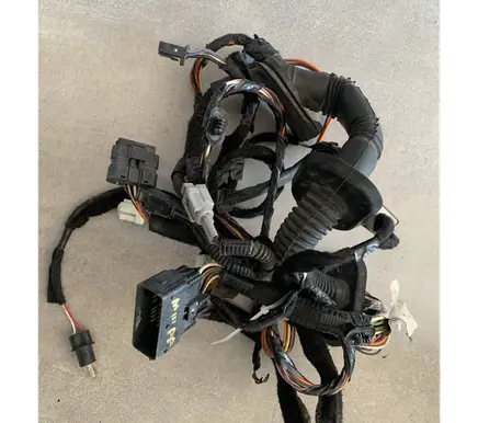 Renault Master III Front door wiring loom 8200969780