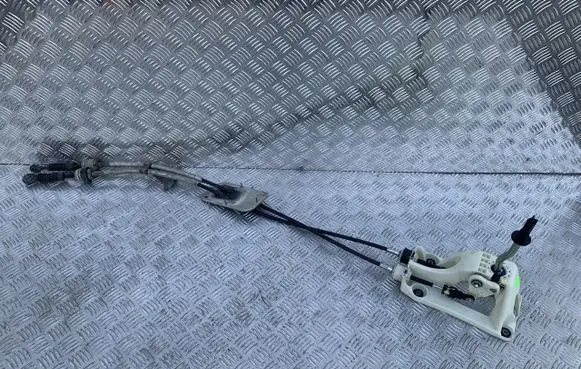 Suzuki Vitara (LY) Gear selector/shifter in gearbox 