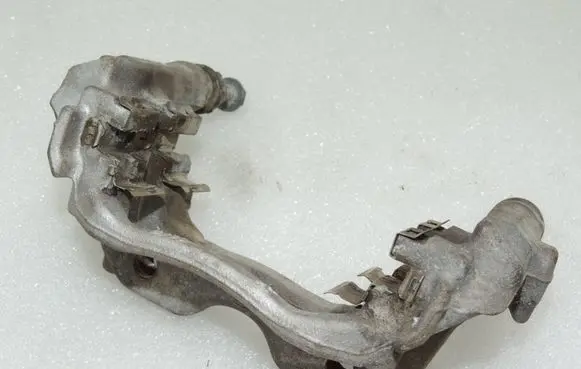 Toyota Yaris XP210 Brake caliper pad carrier rear 47821K9000