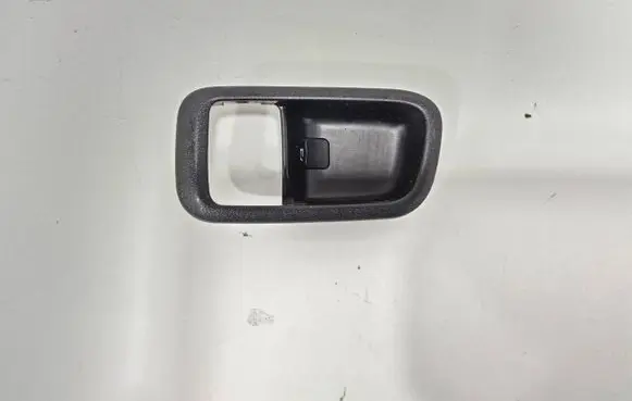 Toyota MR2 (W30) III Front door interior handle trim 6927822050