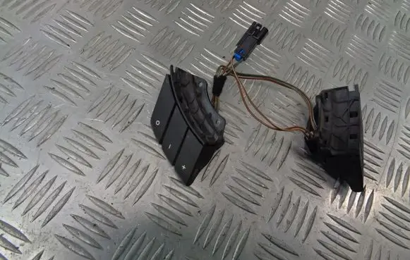 Opel Meriva A Head unit multimedia control 09185419