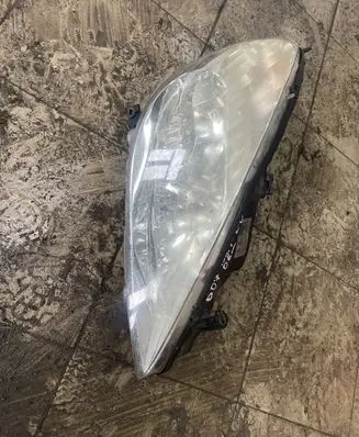 Peugeot 607 Headlight/headlamp