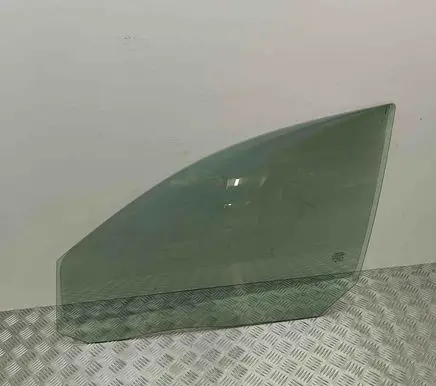 Volvo V70 Front door window glass four-door 43R001106