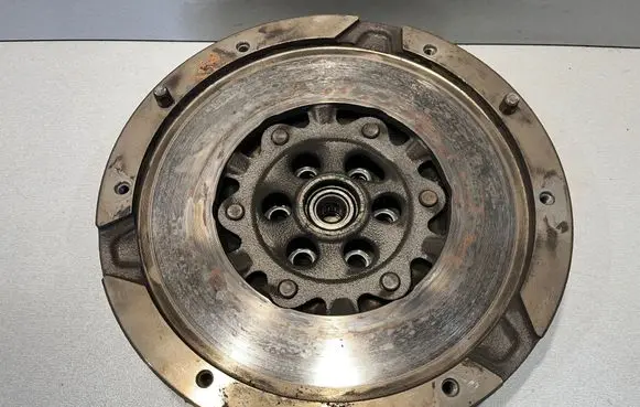 BMW 3 E92 E93 Dual mass flywheel 7559529