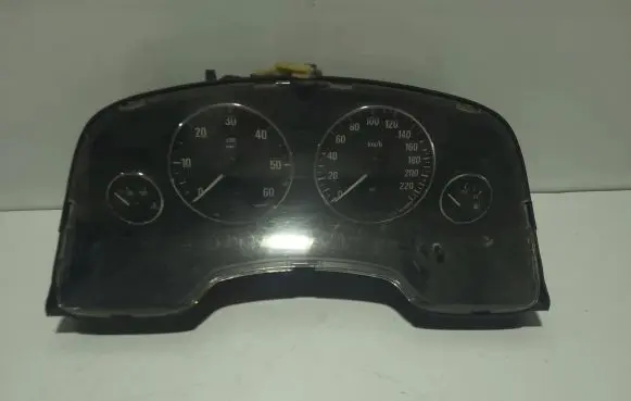 Opel Zafira A Speedometer (instrument cluster) 24461768