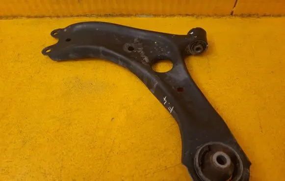 KIA Sportage Front control arm