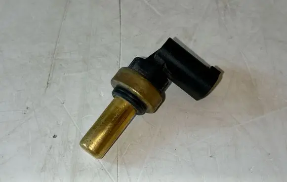 Opel Insignia A Coolant temperature sensor 55563530