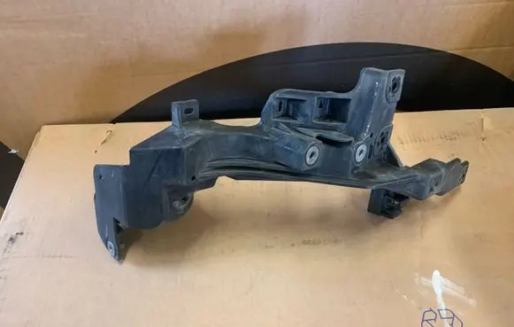 Hyundai i30 Radiator support slam panel 64156A6000