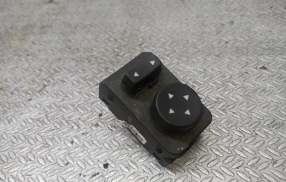 Fiat Punto Evo Wing mirror switch
