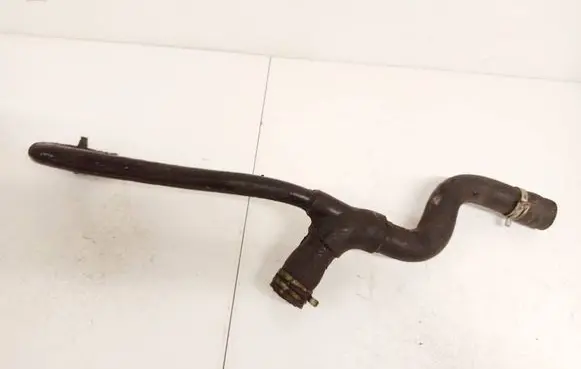 Volkswagen Polo III 6N 6N2 6NF Engine coolant pipe/hose