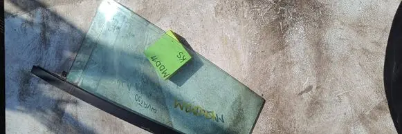 Skoda Octavia Mk1 (1U) Rear door window glass 1212123